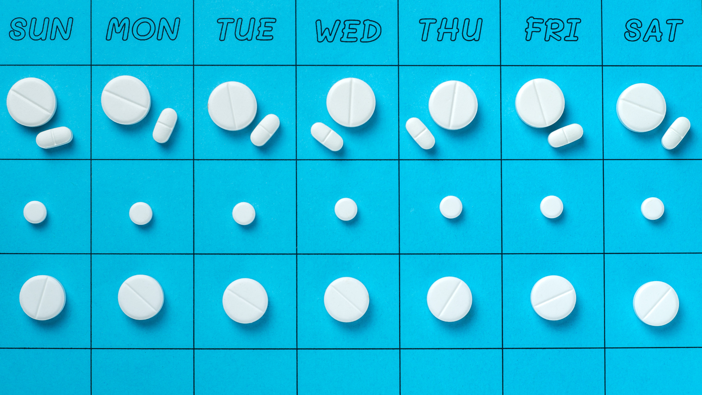 weekly pill schedule with morning, afternoon, and evening doses