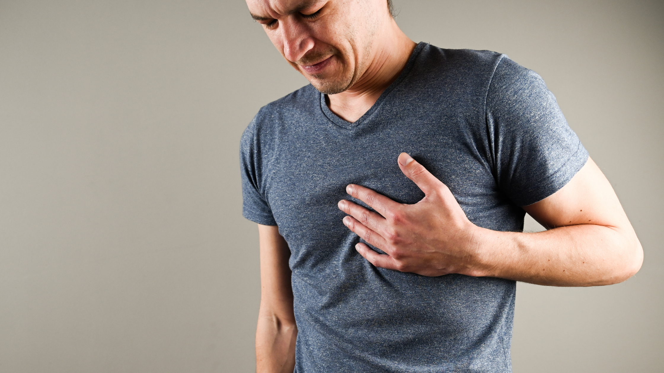 high cholesterol can cause chest pain